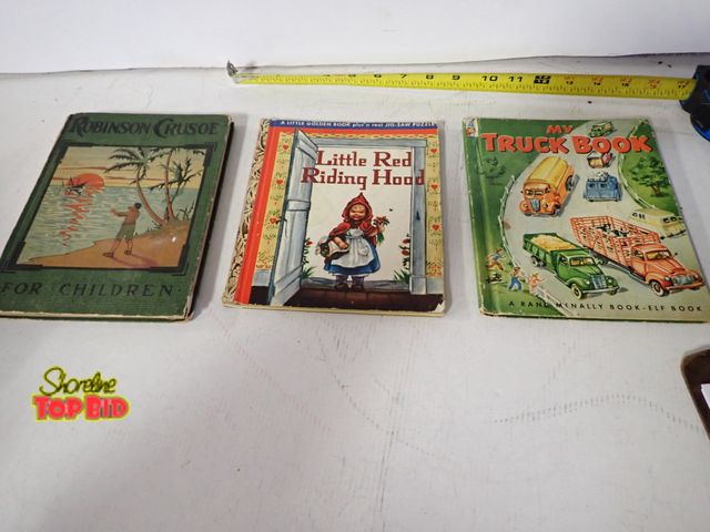 Lot 59-43719 - 3 Vintage Books