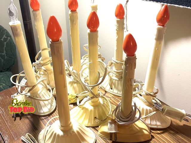 Lot 59-33508 - NINE VINTAGE CANDLES-all worked last Christmas