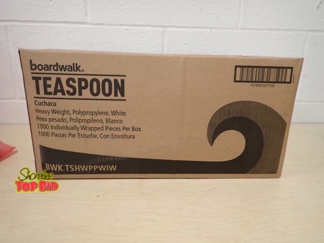 Lot 59-45013 - Heavy Weight Polypropylene White Teaspoons