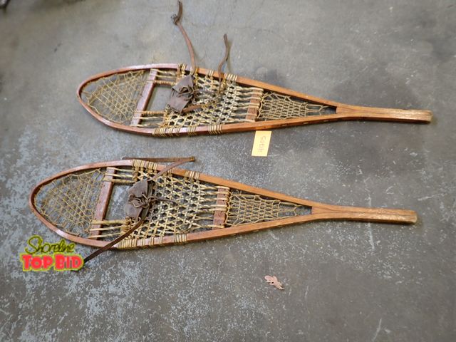 Lot 59-41205 - 50" Snow Shoes