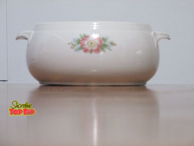 Lot 59-10067 - Vintage Hall china casserole dish, Rose White 7"W opening at top, no chips or cracks