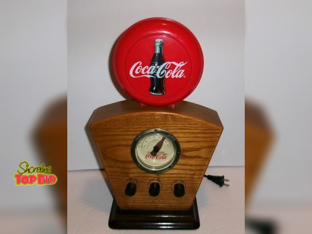 Lot 59-74521 - Vintage 1980s Coca-Cola Electrical AM/FM Radio with Wooden Housing and Light Up Sign - Fully Functio...