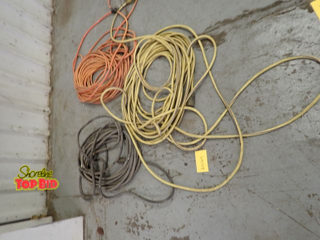 Lot 59-20164 - 3 Extension Cords