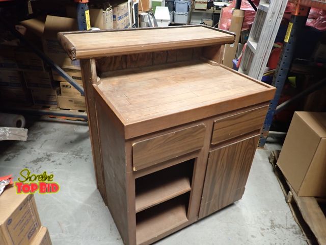 Lot 59-22026 - Small Garage Bar