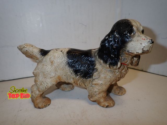 Lot 59-14237 - Antique Heavy Cast Iron Doorstop or Bookend by Hubley Co. 1920s through 1940s, 4 1/2" tall x 7" long