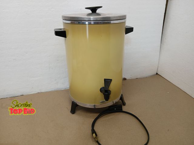 Lot 59-71016 - WEST BEND 30 CUP COFFEE POT working PERCOLATOR HARVEST GOLD