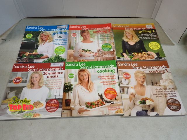 Lot 59-41899 - 6 Sandra Lee cook books