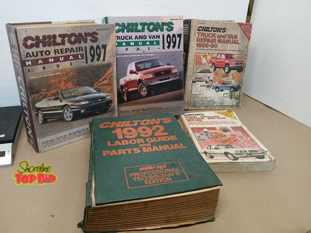 Lot 59-71003 - Vintage chilton's book lot