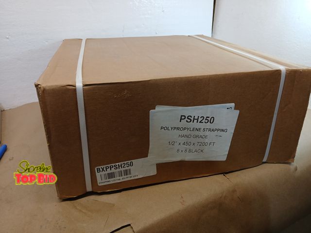 Lot 59-71028 - New Plastic Polyethylene strapping