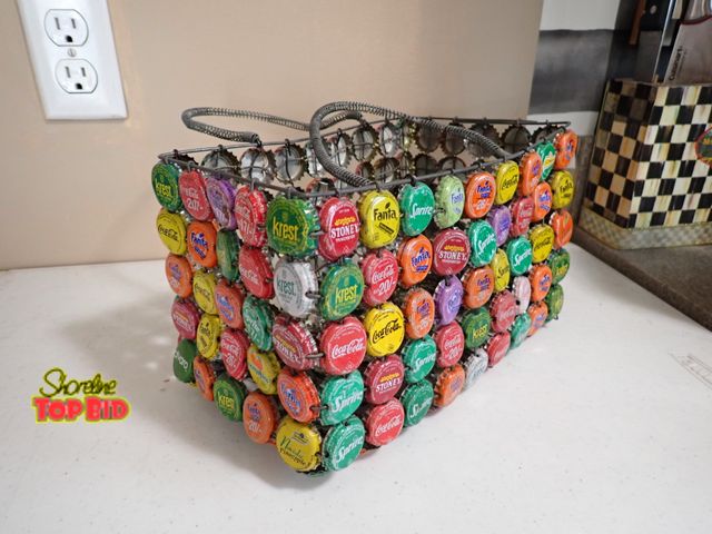Lot 59-10936 - Vintage Bottle Cap Wire Bag/Purse Basket