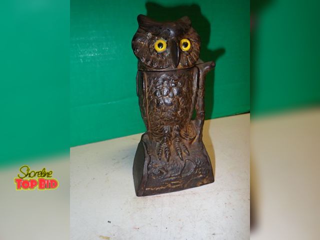 Lot 59-14123 - 1880 Cast Iron Mechanical Owl Bank with Turning Head &amp; Glass Eyes 8" x 4" x 3", Working