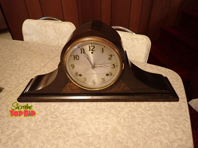 Lot 59-43014 - Gilbert Mantle Clock, No Key