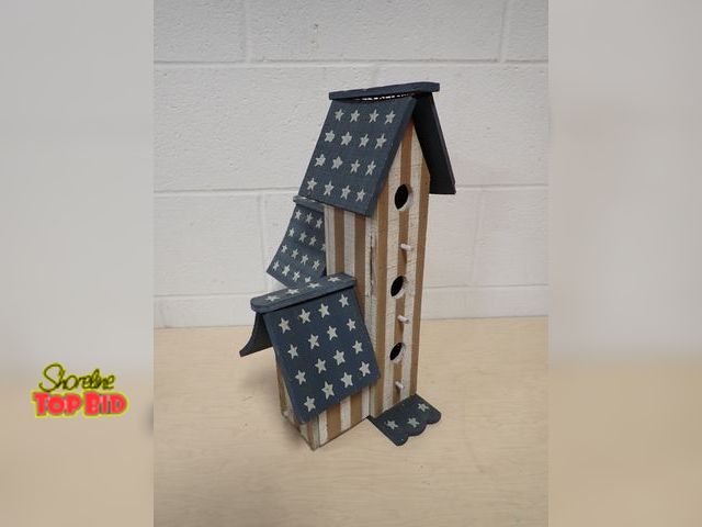 Lot 59-41024 - Birdhouse American Flag Decor