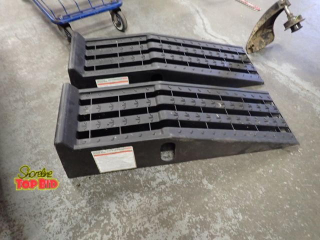 Lot 59-43697 - Heavy Duty Portable Ramps