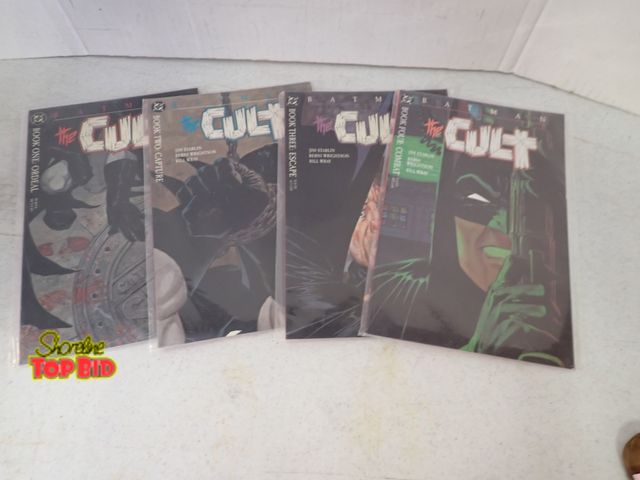Lot 59-51041 - 4 DC Batman Cult Comic Books