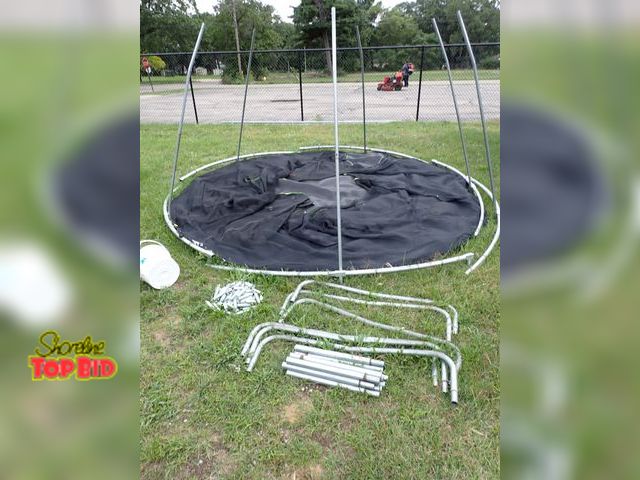 Lot 59-21237 - 12-ft Trampoline with Safety Net &amp; All Parts