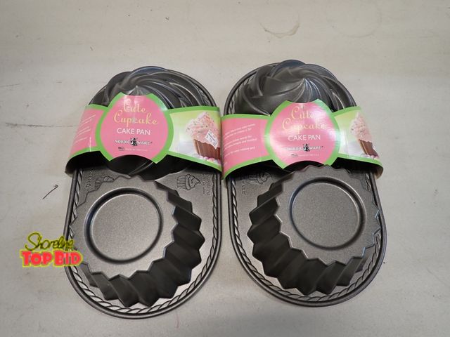 Lot 59-41597 - 2 Nordic Ware Cupcake Cake Pans