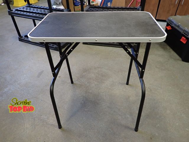 Lot 59-20097 - Go Pet Club Collapsible Heavy Duty Table