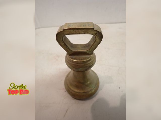 Lot 59-14564 - Antique Brass Bell Scale Weight 2 lbs W &amp; T Avery LTD Ca. 1900