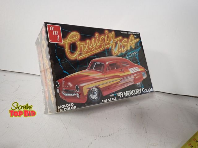 Lot 59-43323 - AMT Model Kit Cruisin USA '49 Mercury Coupe 1/25 Scale with Original Box, Still in Cellophane - Neve...