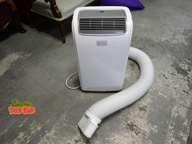 Lot 59-33464 - Black &amp; Decker Portable Air Conditioner 8,000 BTU, Working Condition