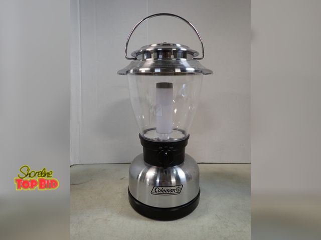 Lot 59-41773 - Coleman led lantern working