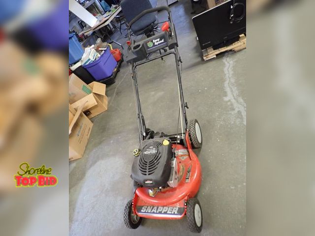 Lot 59-43712 - Snapper 6.75 quantum XRM Self-Propelled Lawn Mower Hi-Vac Cutting Deck Self-Propelled Easy Speed Pus...