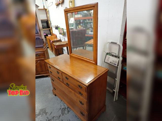 Lot 59-24075 - Solid Maple 3-Drawer Dresser Chest with Attached Mirror, Solid