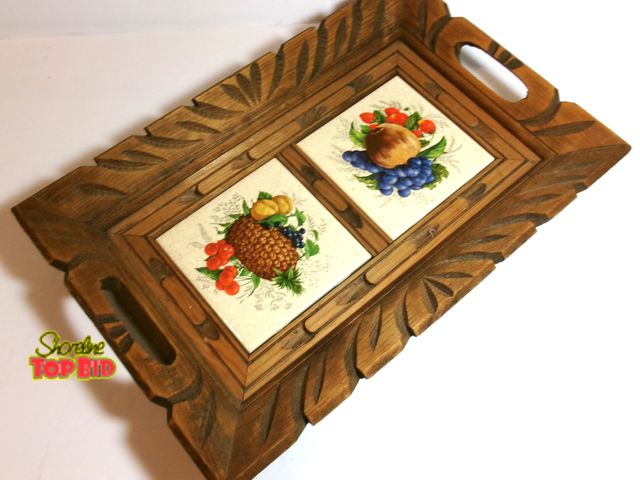 Lot 59-74574 - Vintage Kitch Wood &amp; Ceramic Tile Tray. Measures 14.5"X9.5". Beautiful.