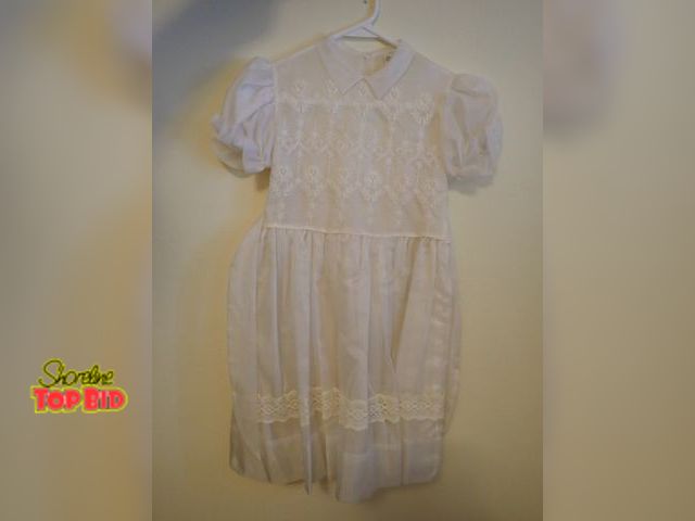 Lot 59-43576 - Vintage Girls Dress