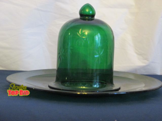 Lot 59-10049 - 12"W green plate, with matching 6 1/2"T matching dome, no chips, crack or flaws.