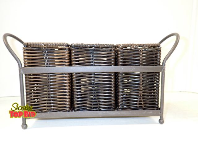 Lot 59-43416 - 3 Compartment Wicker Basket Caddy