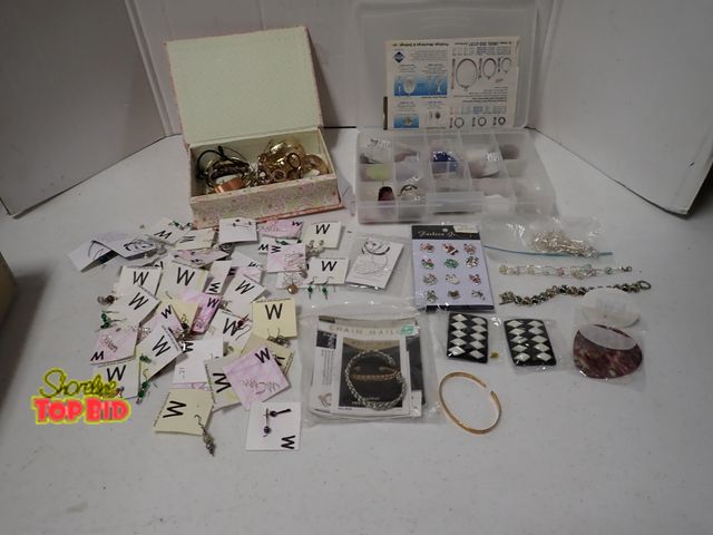 Lot 59-21547 - Jewelry Making Accessories and Handmade Jewelry