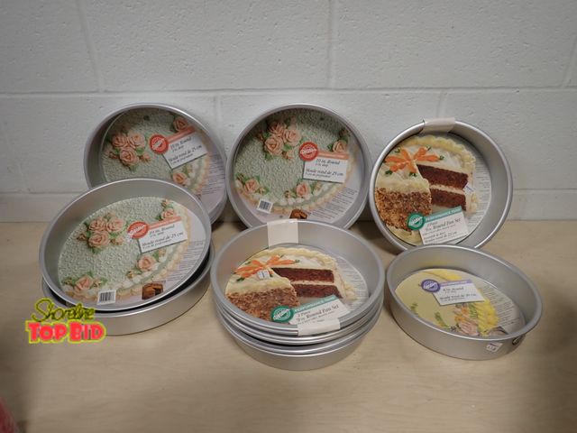 Lot 59-41254 - Wilton Cake Pans, 4 Round 10-inch, 8 Round 9-inch Pans and 1 Round 8-inch Pan - All 2 inches Deep - ...