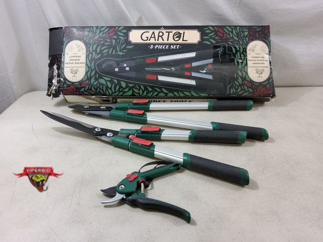 Lot 7-133207 - Gartol 3-Piece Garden Tool Set - Bypass Lopper, Hedge Shears, Pruning Shears with Telescopic Aluminu...
