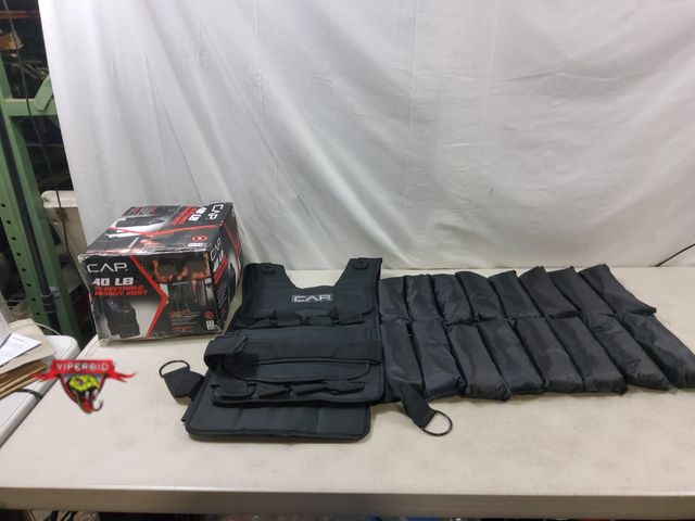 Lot 7-131602 - CAP 40 lb. Adjustable weight best. Adjustable from 2.5 lbs to 40 lbs.