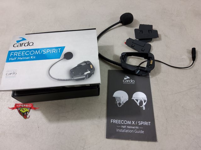 Lot 7-135718 - Retail $54! Cardo Systems Freecom-X/Spirit Half Helmet Kit. Unable to test.