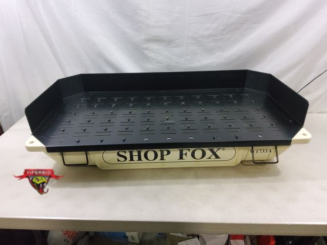 Lot 7-130442 - Shop Fox 40" X 20" Benchtop Down Draft Table. M0del W1733A. Excellent condition.