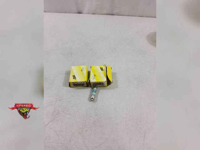 Lot 7-123559 - (16) Buss fuses. FNQ-R-3.