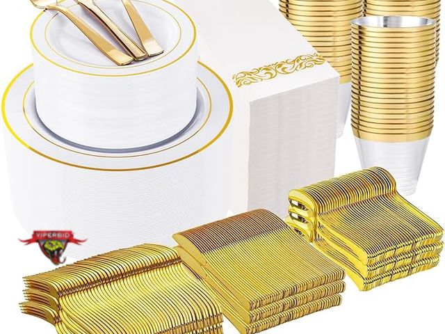 Lot 7-134324 - New! WELLIFE 700 Pieces Gold Plastic Dinnerware Set for 100 Guests. Include:100 gold dinner Plates, ...
