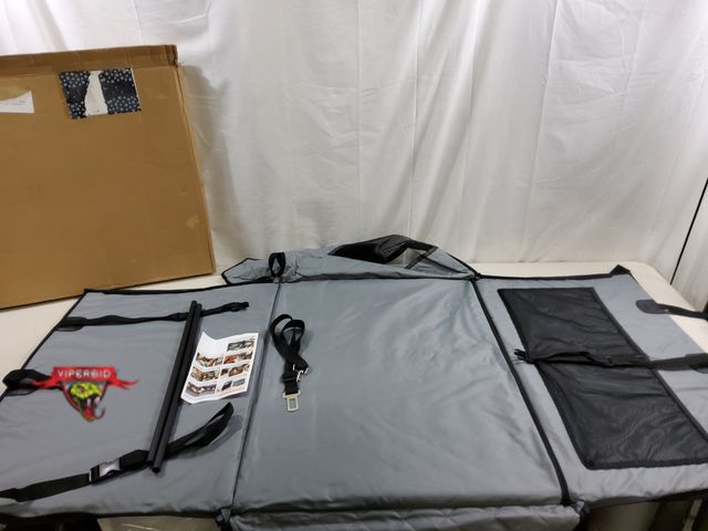 Lot 7-123500 - Mixjoy dog seat cover. Measures 20 1/2" X 27".