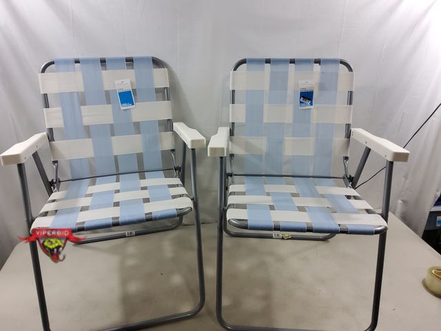 Lot 7-131867 - (2) Folding web strap chairs. Note: Look new but Need a tad bit of cleaning.