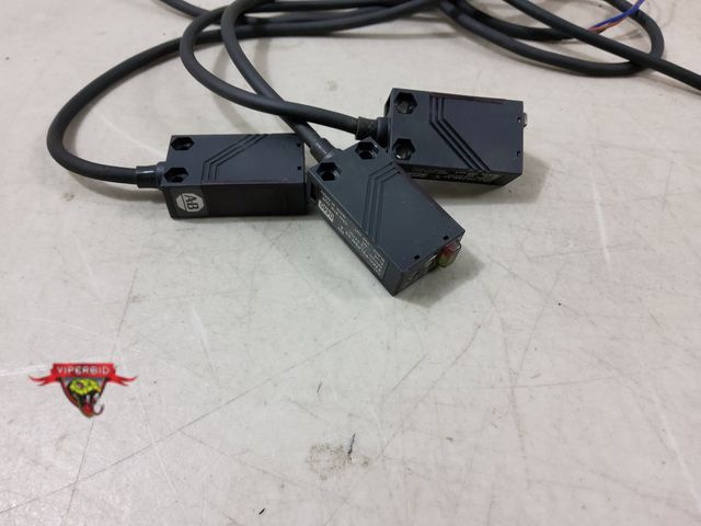 Lot 7-130698 - (3) Allen Bradley photoelectric sensors. Cat. no. 42KC-P2LPSM-A2.