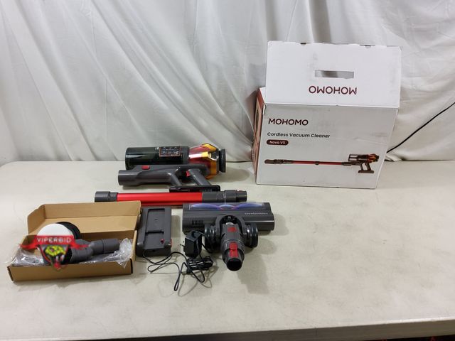 Lot 7-132450 - Mohomo Nova V5 cordless vacuum cleaner. Tested to power on - suction.