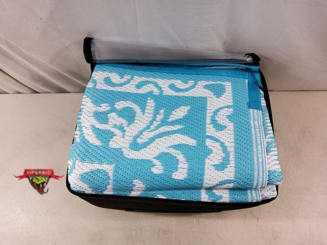 Lot 7-133827 - Plastic outdoor waterproof mat. Approximately 8 ft. X 10 ft.