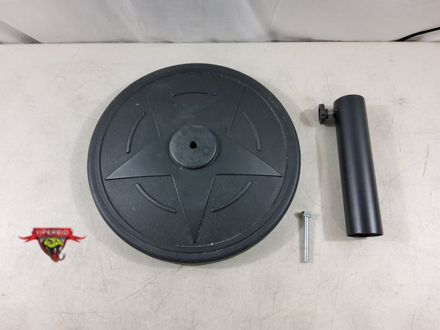 Lot 7-134304 - Heavy duty umbrella stand.