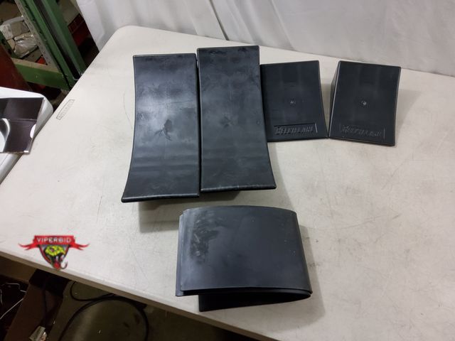 Lot 7-134287 - (2) Beech Lane camper leveler.