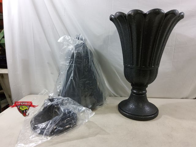 Lot 7-133374 - Set of 2 - 24"H golden black petal outdoor planters.