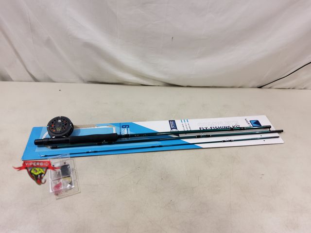 Lot 7-130152 - Martin 3-Piece (8 ft) Fly Fishing rod kit.