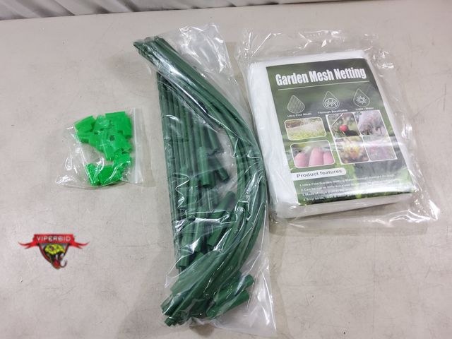 Lot 7-133145 - Garden Mesh netting kit. 2.44M X 8M.
